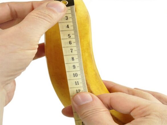 Tamaño de pene pequeño que se puede agrandar con un extensor.